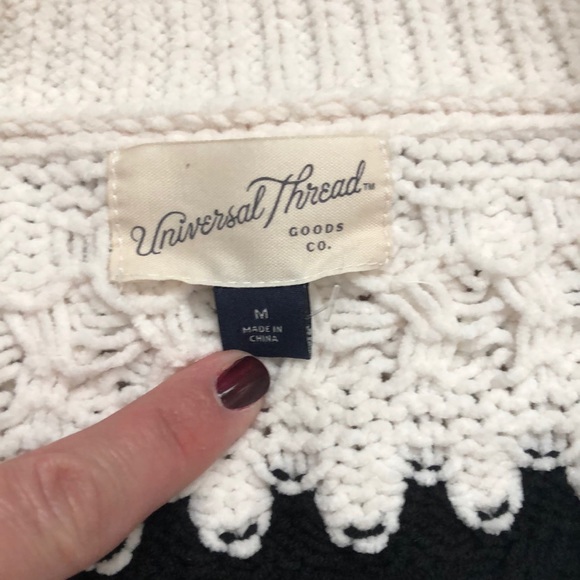 Universal Thread from Target sweater - Picture 3 of 5